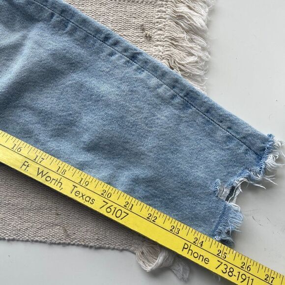 Zara Ripped Distressed High Rise Button Fly Straight Fit Mom Jeans Size: 0/24 - Picture 7 of 8